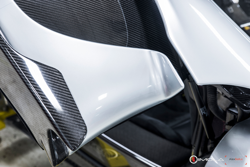 Illustration for article titled The McLaren P1 Like You've Never Seen It Before: Taken Apart